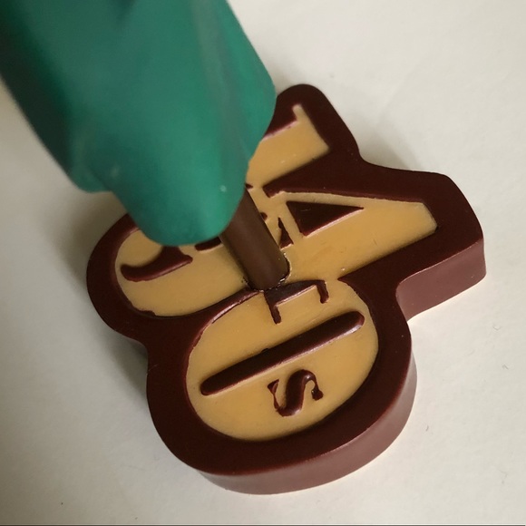 The Latest Thing, Fabulous Folds 1940 - Picture 4 of 12